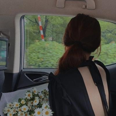 枪、女孩和赌博